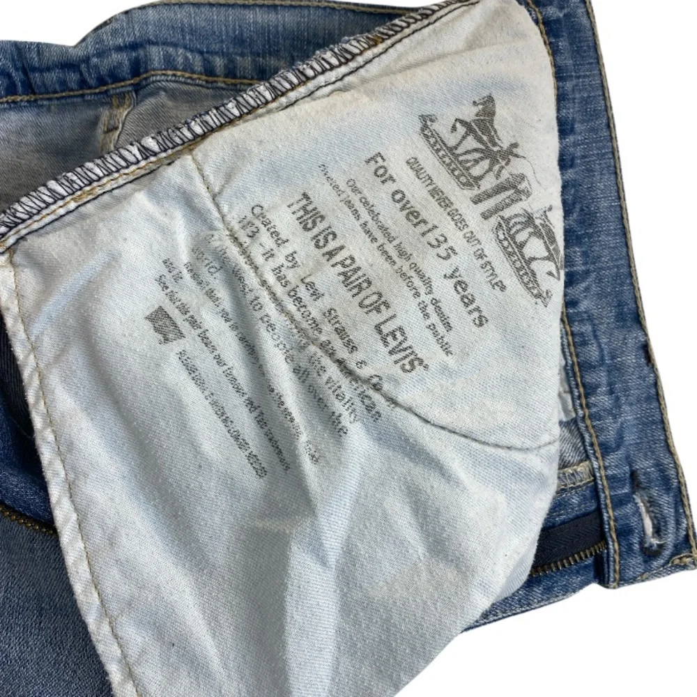 LEVI’S Red Tab 505 Lightwash Men’s Denim Jeans Waist 36 Casual